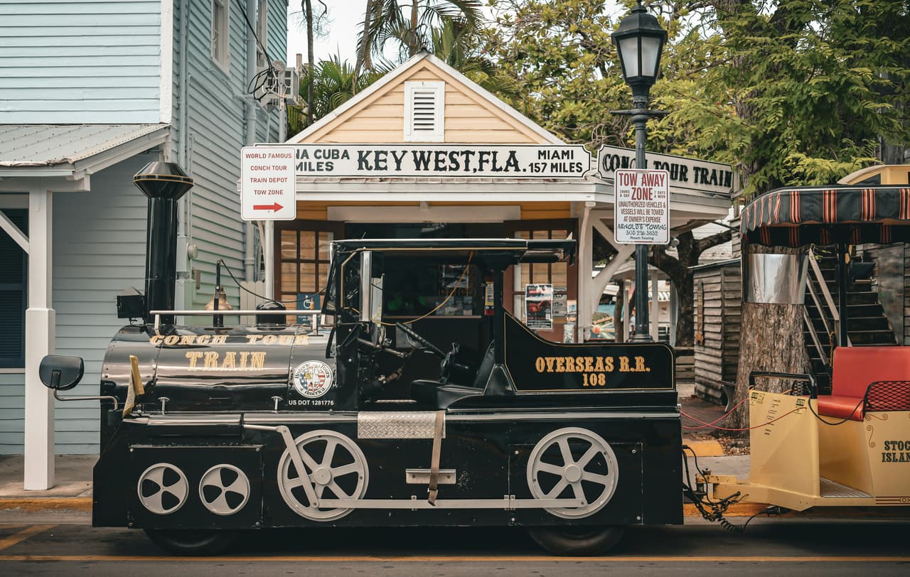 Duval Street: Mile of History - Key West Audio Walking Tour