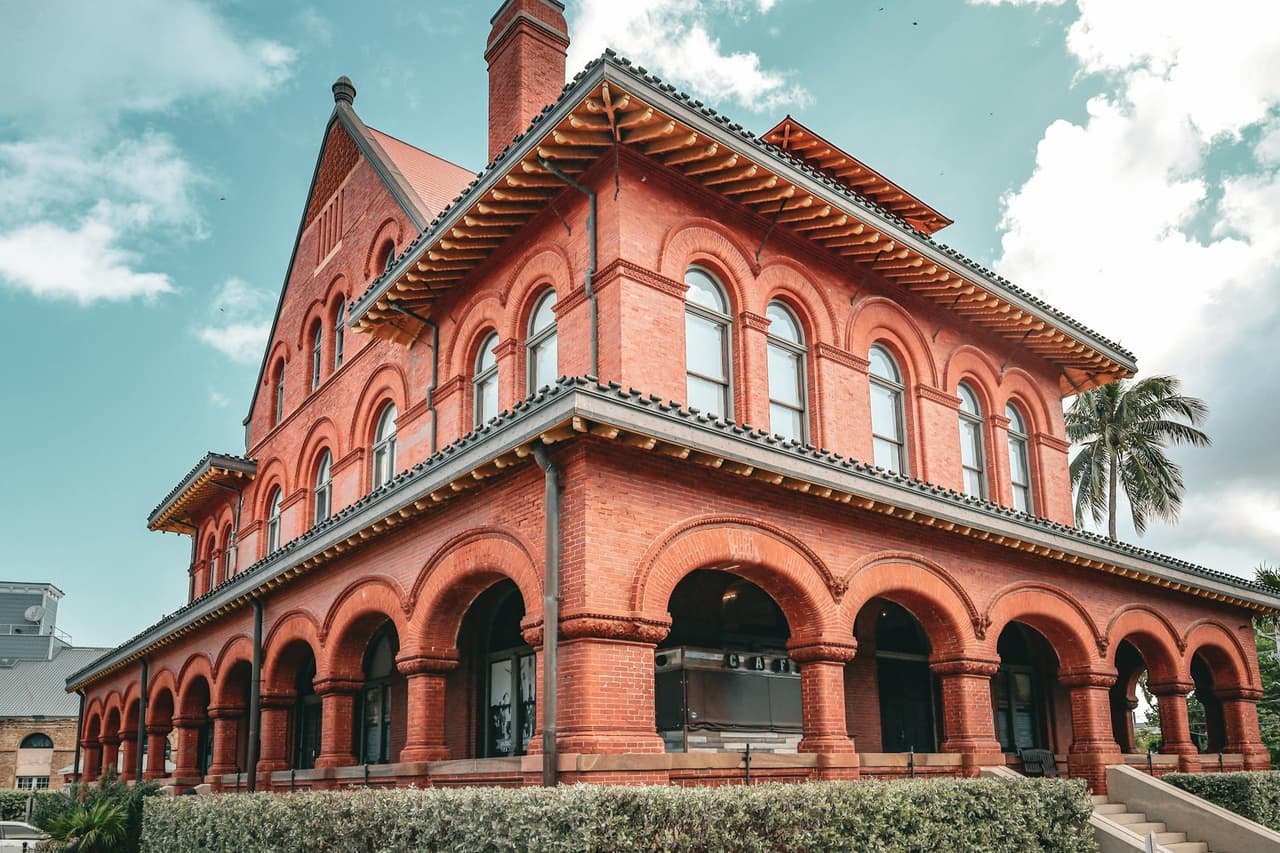 Hemingway's Key West Tour | Literary Self-Guided Walk
